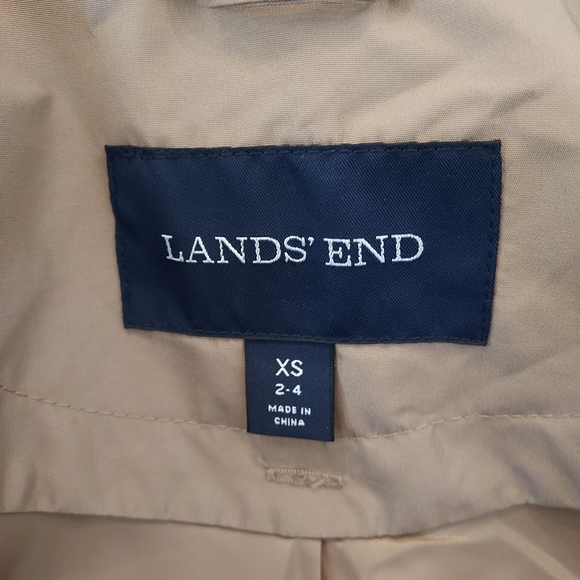 Lands'End Hooded Snap Front 3/4 Length Raincoat with Deep Pocket Snap Detail. - Picture 11 of 16